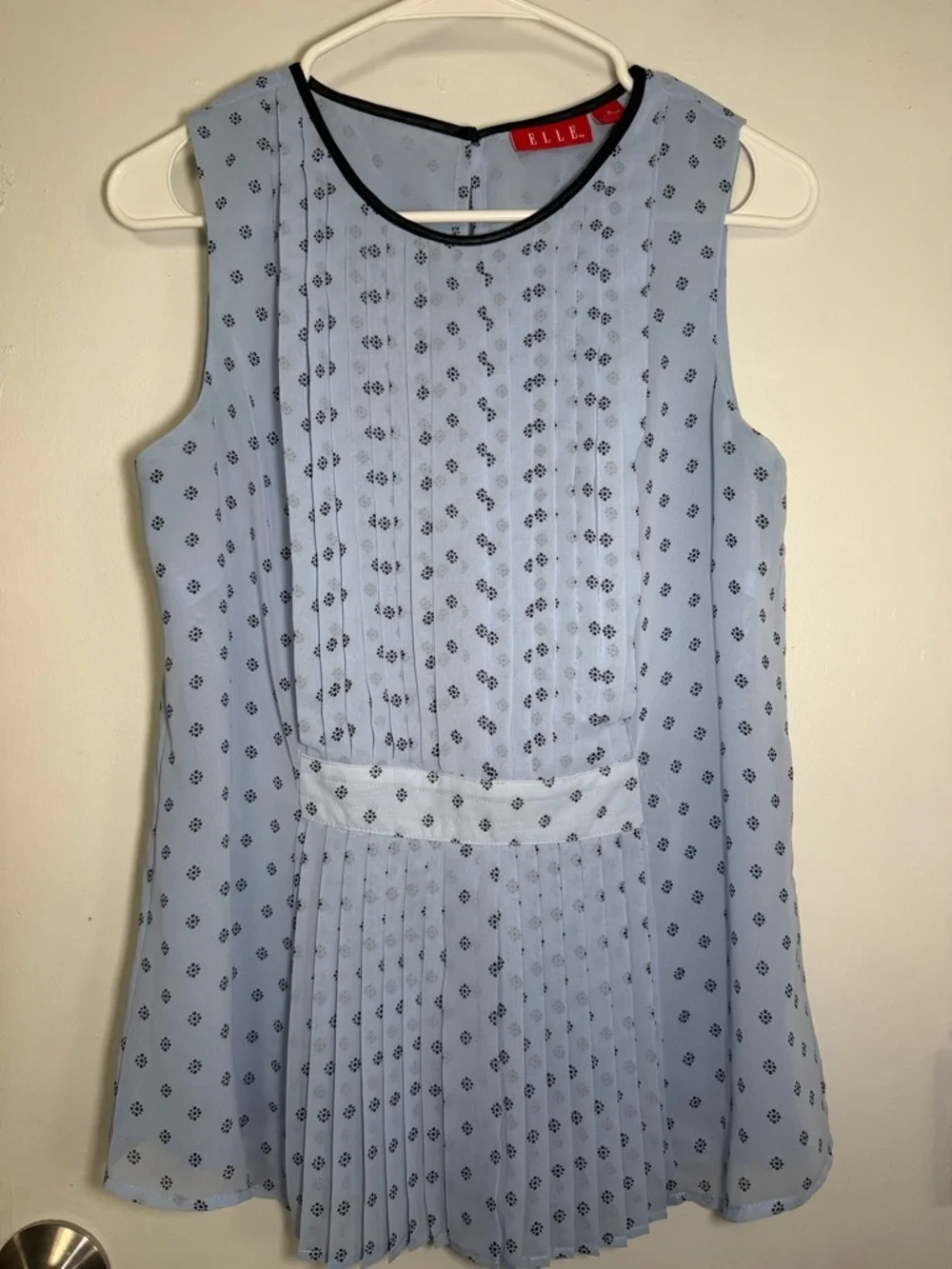 Elle Light Blue Sleeveless Pleat-Front Blouse